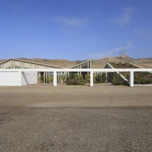 MW House: Útulný dům v neútulné pustině