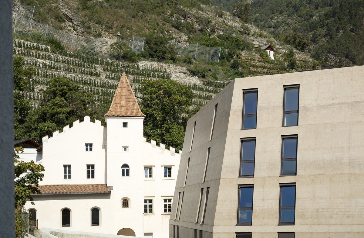 Rezidenční komplex Schlossgarten má své kouzlo, vůči okolí ale působí nepatřičně