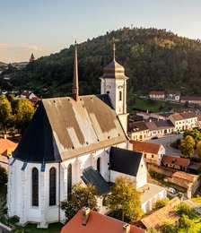 Oprava kostela Povýšení svatého Kříže v Doubravníku