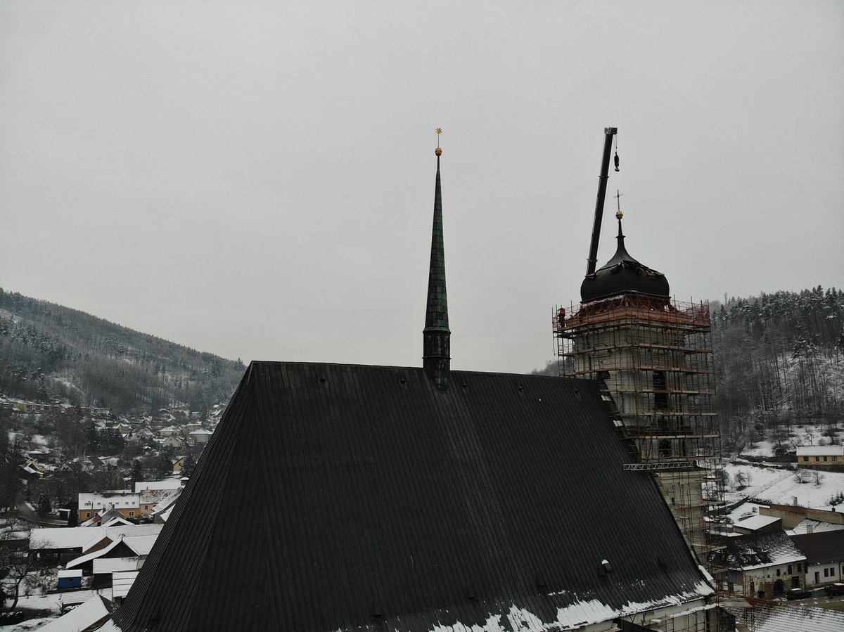 Oprava kostela Povýšení svatého Kříže v Doubravníku