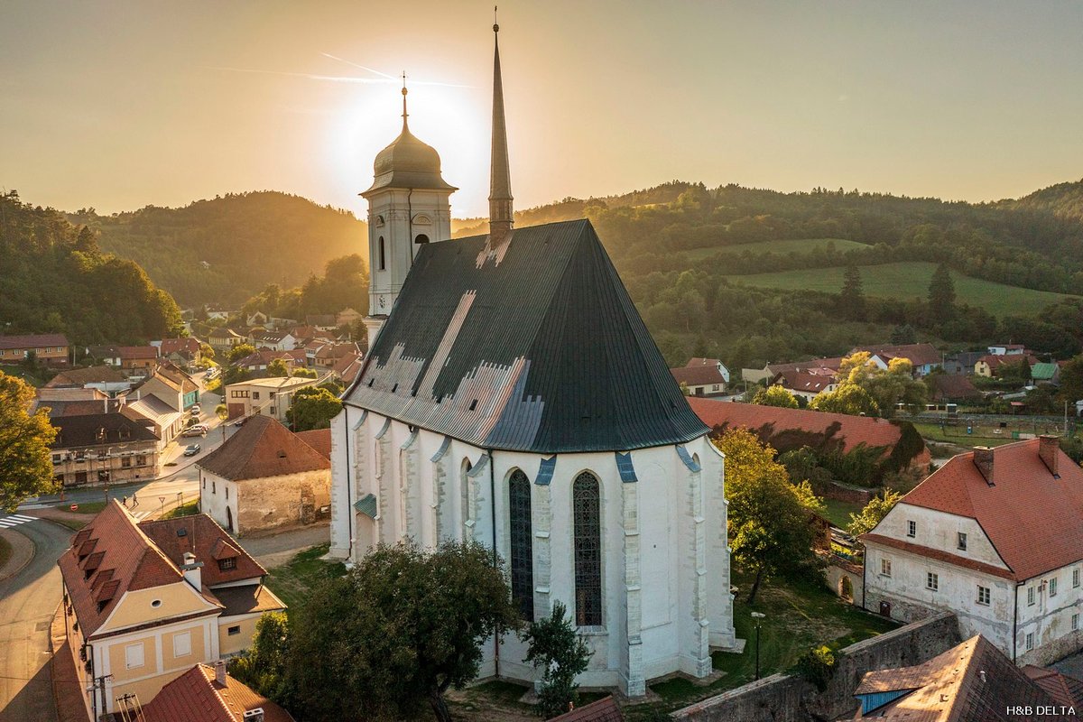 Oprava kostela Povýšení svatého Kříže v Doubravníku