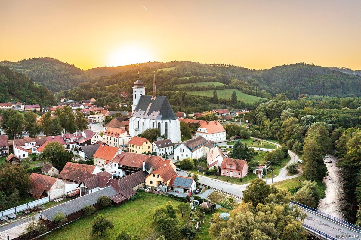 Oprava kostela Povýšení svatého Kříže v Doubravníku