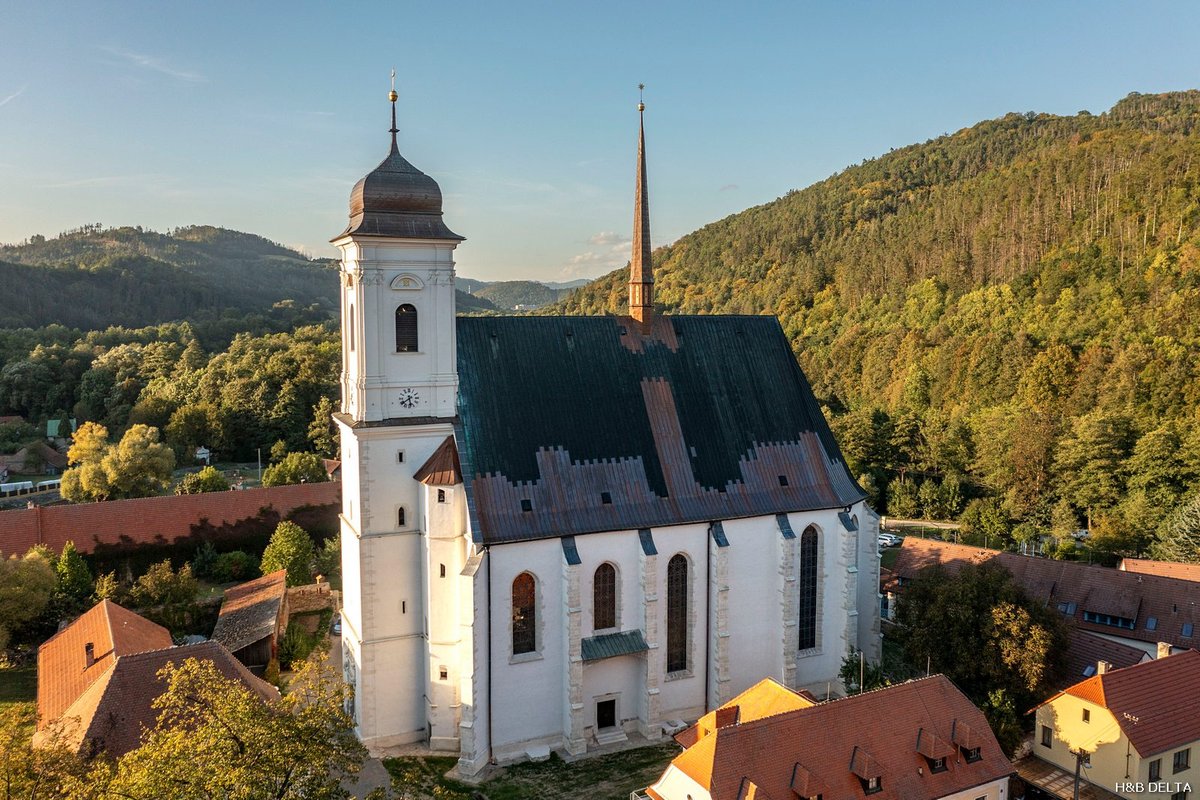 Oprava kostela Povýšení svatého Kříže v Doubravníku